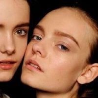 从你的生活中看什么人有敬意？