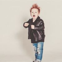 男孩金属性的字