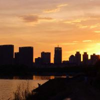 如何获得6月2日上午12:00出生的女婴的名字