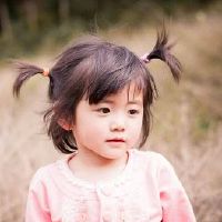 缺乏金，八个人物，着名男孩，五行缺乏金的五行？