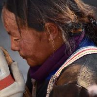 2022年8月17日YISI祈祷？你能烧香吗？