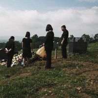 它适用于2022年4月21日的埋葬吗？