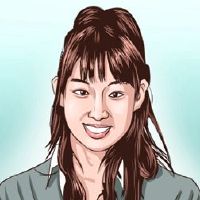 一个左眼和右眼大的女人的脸如何如何