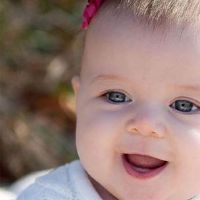 带静字的女孩名字大全