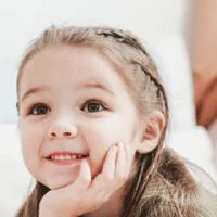 女孩带水和木好听的名字 简约英气的女宝宝好名分享