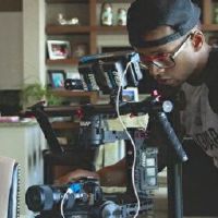 男性右上眼皮跳吉凶
