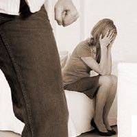 八字看什么样女性易嫁“败家女男”