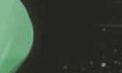 在天上遇到火沙中的土是否可行？