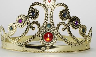 在下列四个带有皇冠的选项中，您最喜欢哪一个？这将帮助您测定苦日子何时结束