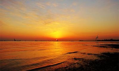 历史名人中是否存在姓历的人？另外，当前知名明星中有哪些人姓为“历”？