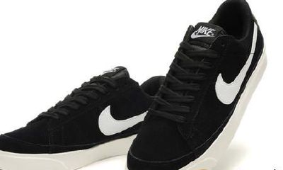 做梦时看到无数小孩子的鞋子散落在地上