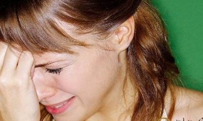 在梦中目睹至亲好友哭泣的情景：探究潜意识中的情感连接与精神反应