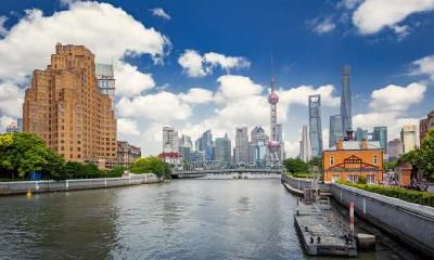 关于2019年4月4日申时出生女婴取名的建议，以及她的五行八字信息是如何的呢？