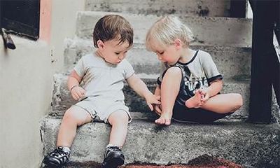 如何取一个最佳的名字来命名2019年4月25日酉时出生的女婴呢？