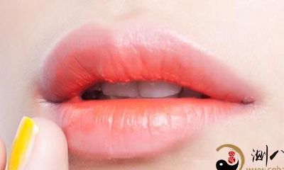 孕妇做梦梦到涂口红，可能隐藏着什么含义？