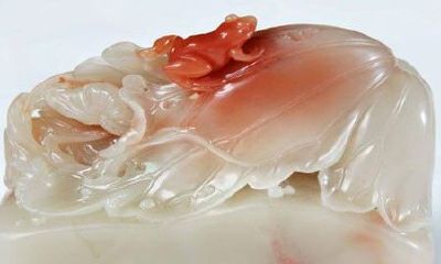 在梦中见到的惊艳玉石雕刻雷龙，令人陶醉的梦境体验