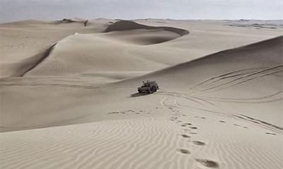 如何为2019年11月10日出生的双胞胎女婴选择适合五行的名字？