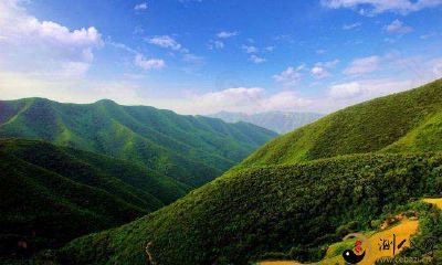 在梦中探索大山壮丽景象的美好体验