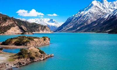 如何为于2019年9月13日出生的男婴打造一个气势磅礴的名字，同时符合五行属何？