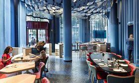 基于生肖属相的匹配性，是否是一个好主意让属羊女和属马男进行婚姻结合？