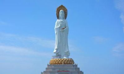 在2023年的农历闰二月二十四日进行祈福是否适宜？