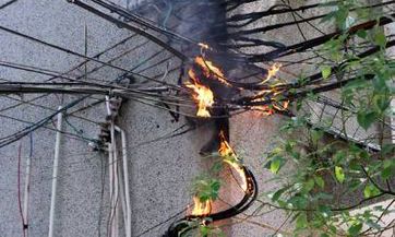 在情侣礼物选择中，鞋子是否合适？还有哪些需要注意的禁忌和讲究？