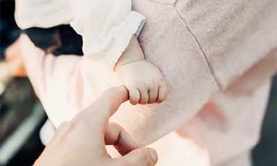 探讨2023年农历正月十七新生男婴的命运和运势，有多少可能获得好运？