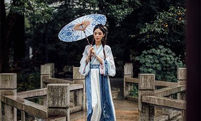 「属鼠和属鼠组成夫妻合适吗？若两位生肖鼠女，她们最忌讳哪个月份诞生？」