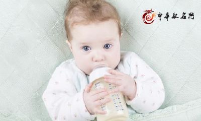 给狗年天赋卓越才能的男宝宝选择一个寓意深刻、富有灵性的名字