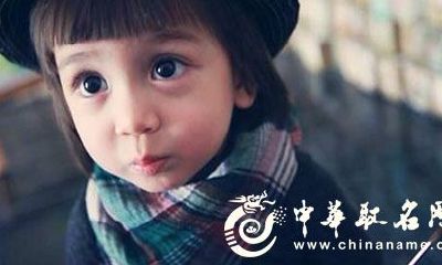 如何给你的男孩起一个崇字开头的名字？崇字男孩名字全集，包括崇义、崇信、崇德、崇仁等完美选择！