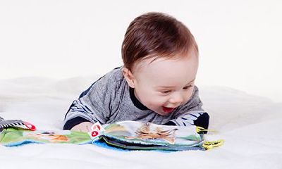 立秋2022的宝宝男孩，如何以秋为音字，取一个独特有意义的名字？丰富多样的秋字取名大全来助力！