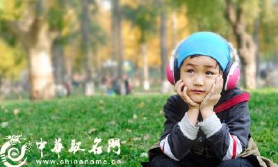 2018年最新收录的好听男孩名字大全，让你轻松选出最适合的男宝宝名字！