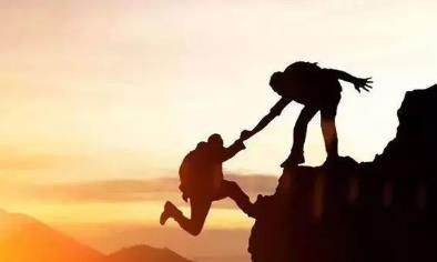 出门遇贵人，什么八字的人总能遇见贵人？