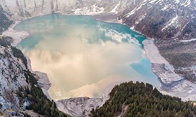 日坐七杀为什么漂亮？女命日坐七杀要嫁给谁？