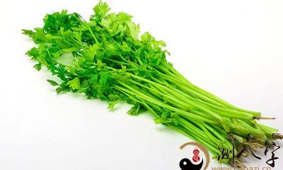 梦到手上拿着莴笋