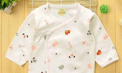 梦见孩子衣服裤子很乱