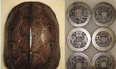 《周易》中六爻算卦为何要用铜钱起卦？其原理是什么？有啥讲究？