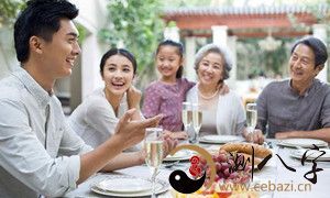 梦见舅舅一家人