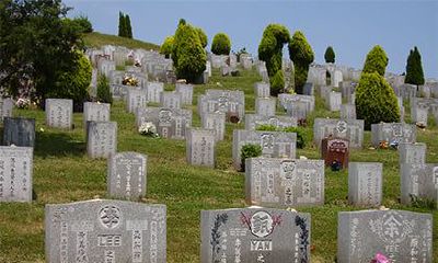 2022年农历九月初十日子好吗？可不可以出殡？