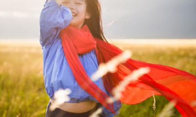 属相龙跟贵人相助做朋友，一生荣华富贵，有借助，福星高照