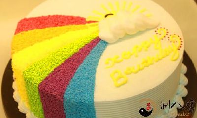 梦到天上掉下生日蛋糕