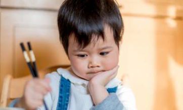 2023年冬月初七出生杨姓女孩名字叫什么