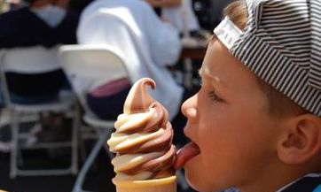 2023年闰二月廿八出生熊姓男孩名字