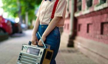 2023年闰二月廿四出生董姓男孩名字