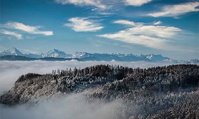 2022年农历十二月十九日黄历宜出门出行吗？