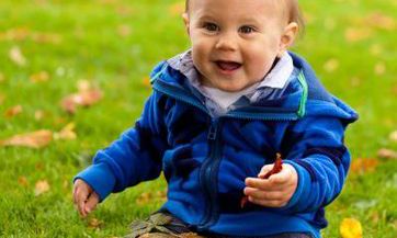 2023年闰二月十九出生梁姓男孩名字叫什么