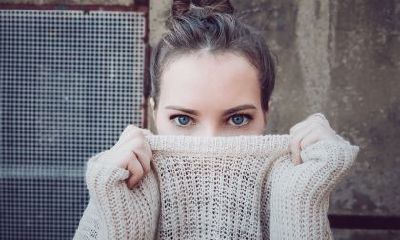 女人右眼有泪痣代表什么？右眼有泪痣的女孩命运