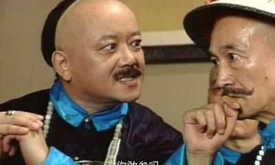 乾隆皇帝属马，刘墉拍马屁说自身属驴，戏剧中说的是不是真的