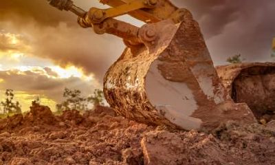 2022虎年正月三十日是适合动土的日子吗？