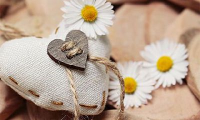 2022年虎年四月二十三日可以去寺庙上香吗？祈福好不好？